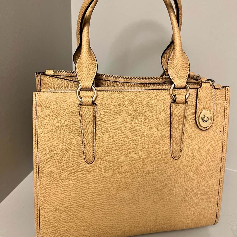 Coach Leather Tote/ Satchel/ Handbag Beige/Tan pebbled leather - Picture 4 of 7